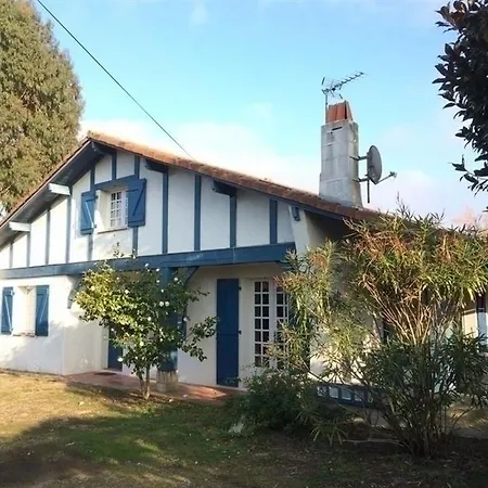 House Maison Arnaga : Charme Basque Pour Des Vacances Paisibles *