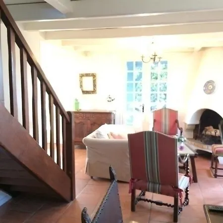 House Maison Arnaga : Charme Basque Pour Des Vacances Paisibles