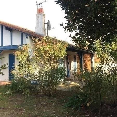 House Maison Arnaga : Charme Basque Pour Des Vacances Paisibles アングレット